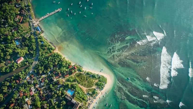 Hotels in Weligama The Weligama area, where our hotel picks are based