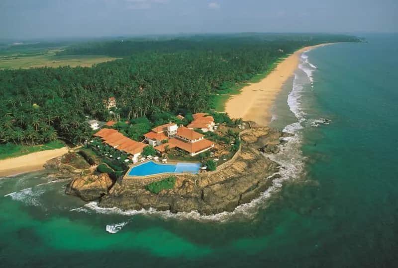 Saman Villas, a hotel we use in Bentota