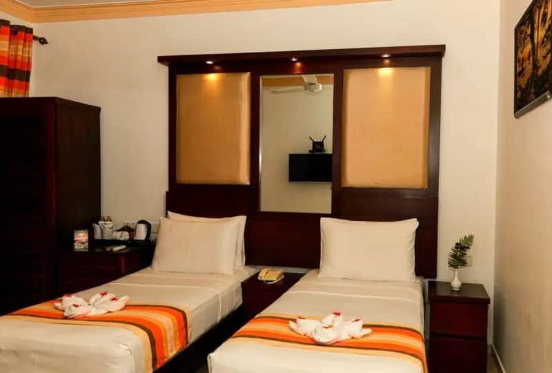 Deluxe Rooms at Arie Lagoon, a stay in Negombo