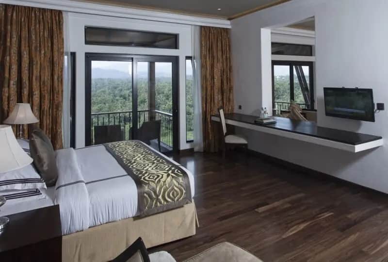 Inside the Deluxe Rooms at Earl's Regency, Kandy