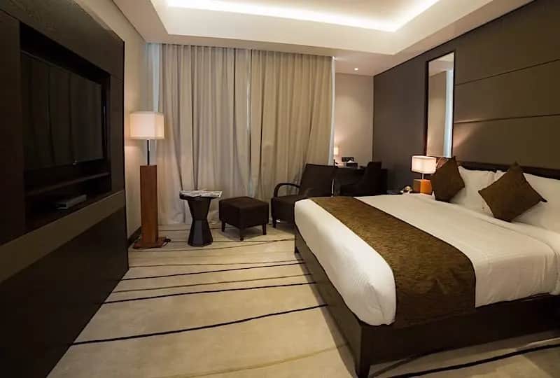 Deluxe Rooms at Mandarina Colombo, one of its room types