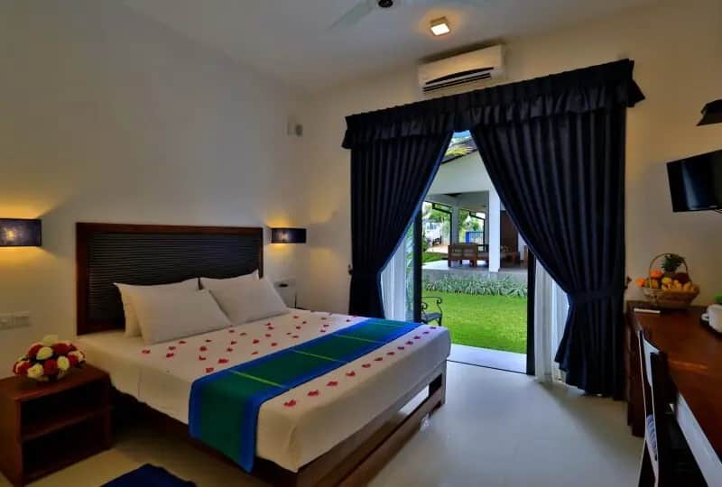 The Deluxe Suite Room at The Blue Wave Hotel in Arugam Bay