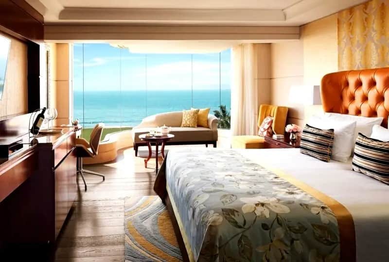 Inside the Grand Luxury Suites at Taj Samudra, Colombo