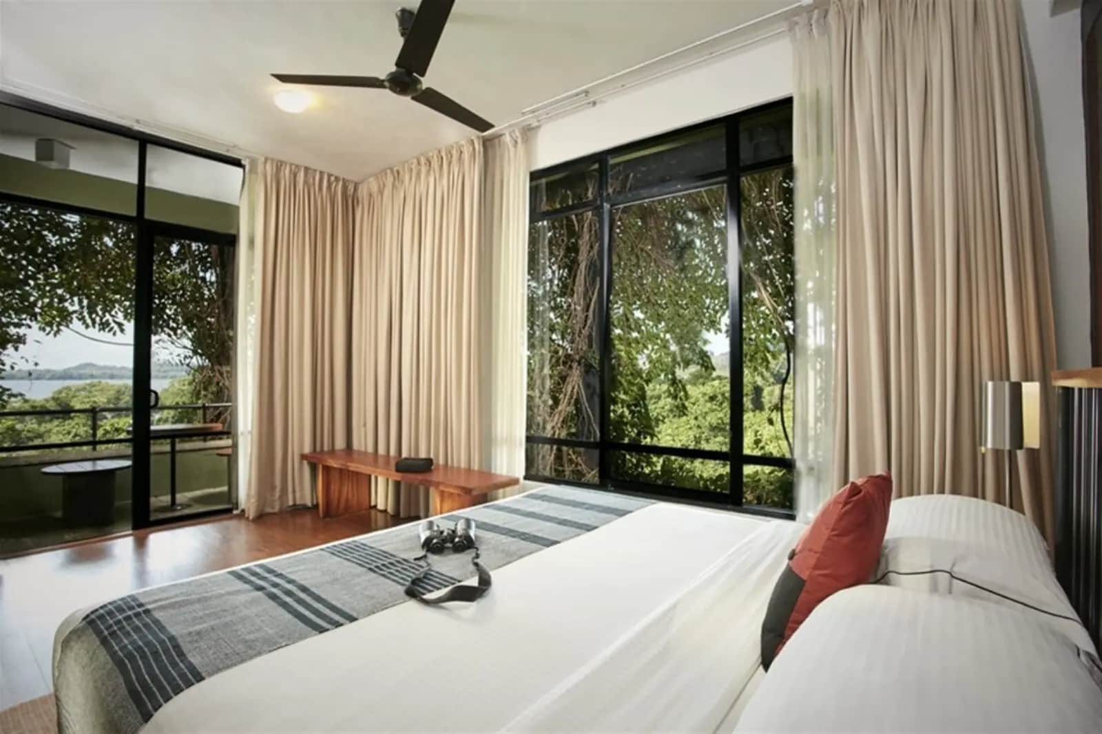 Suite - Heritance Kandalama The Suite at Heritance Kandalama in Dambulla
