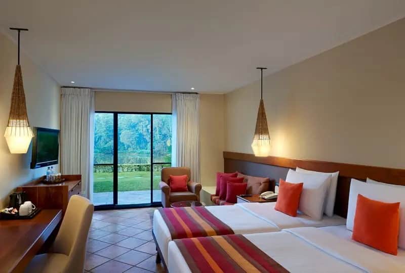 Superior Rooms at Cinnamon Citadel, a stay in Kandy