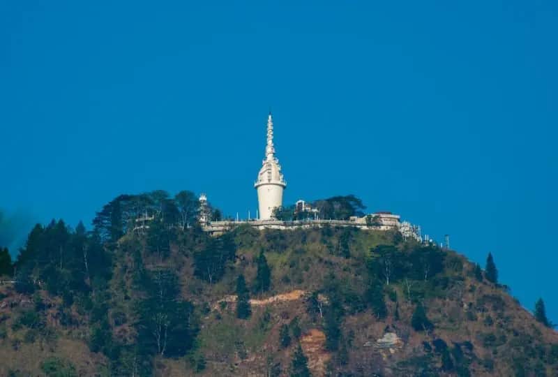 Ambuluwawa Temple & Campaign Site in Kandy, Sri Lanka