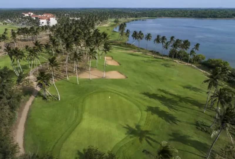 Golf at Shangri-La's Hambantota in Bundala, Sri Lanka