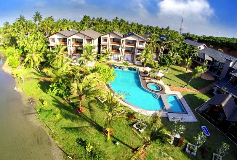 Amaranthe Bay Amaranthe Bay