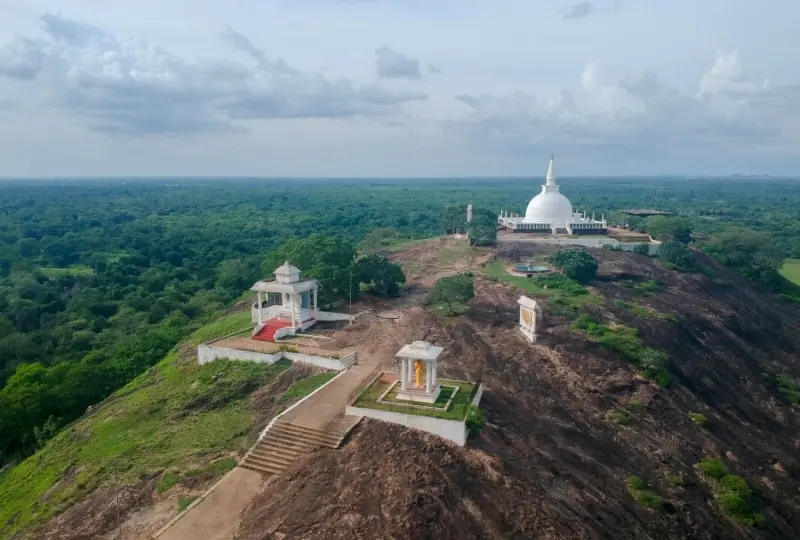 Isinbassagala Ruwangiri Rajamaha Viharaya